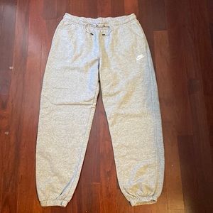 Nike Sweatpants Grey Size L